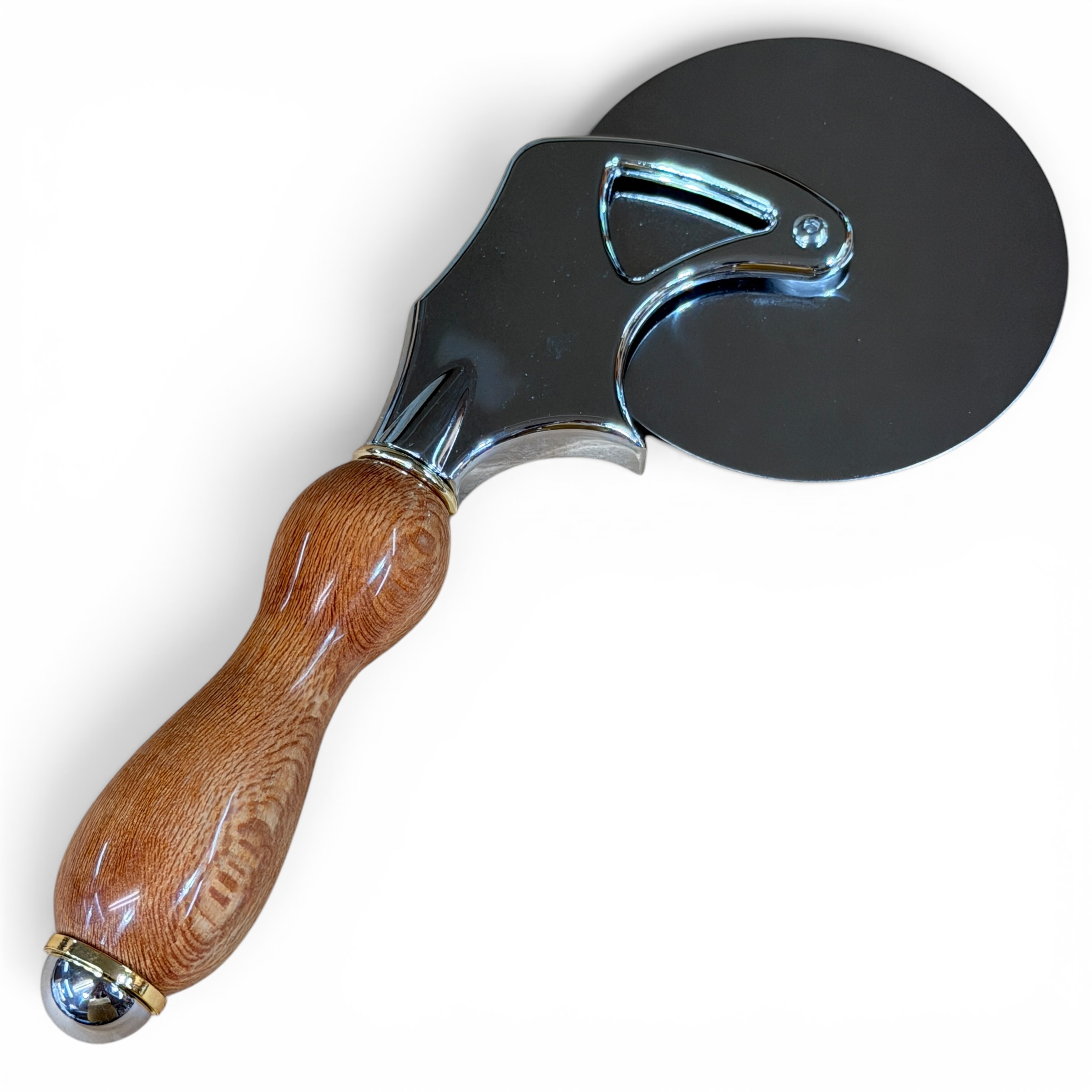 Pizza Cutter Sycamore Root